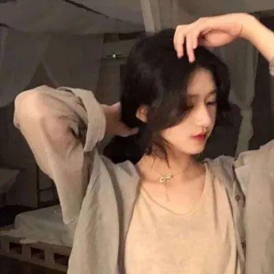镇巴女子